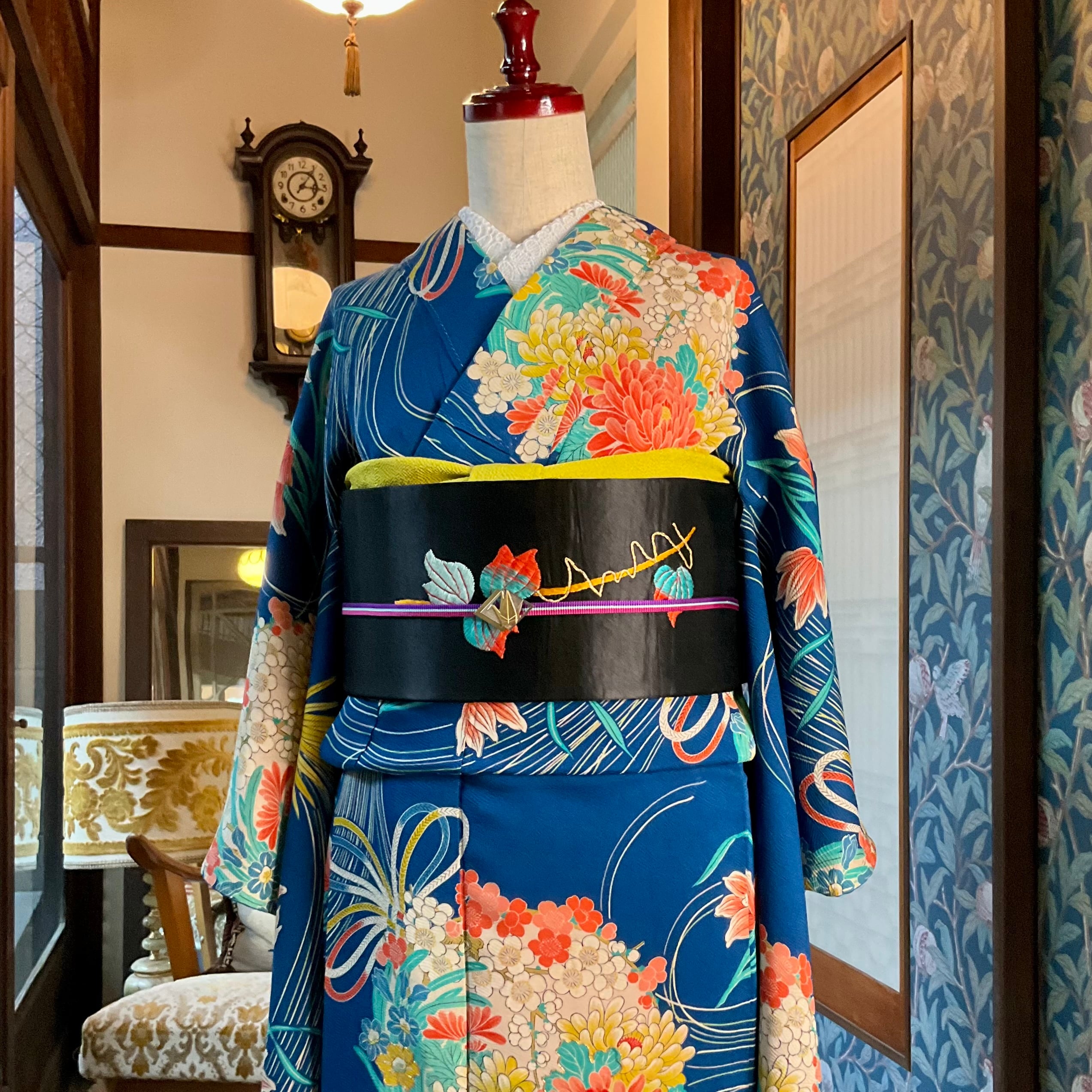 錦雉＊刺繍 鳥 蔓 葉っぱ 葡萄 繻子 花 アンティーク名古屋帯 B260