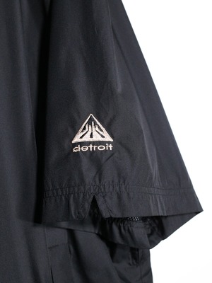 mock neck design half snap s/s pullover