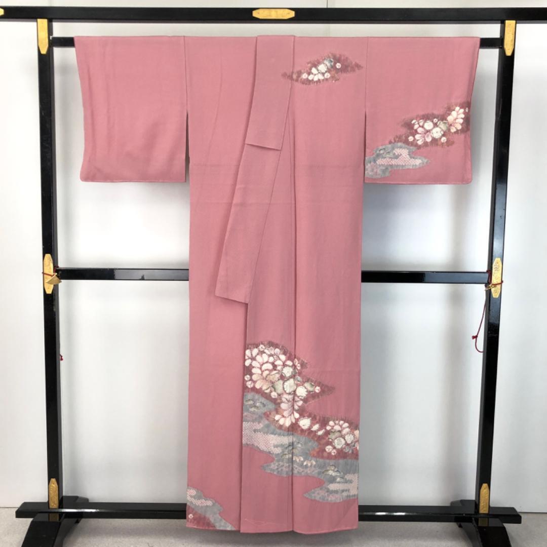訪問着 十日町 滝泰 辻が花絞り 松 縮緬 桃色 しつけ糸 K-5259 訪問着 十日町 滝泰 辻が花絞り 松 縮緬 桃色 しつけ糸 K-5259