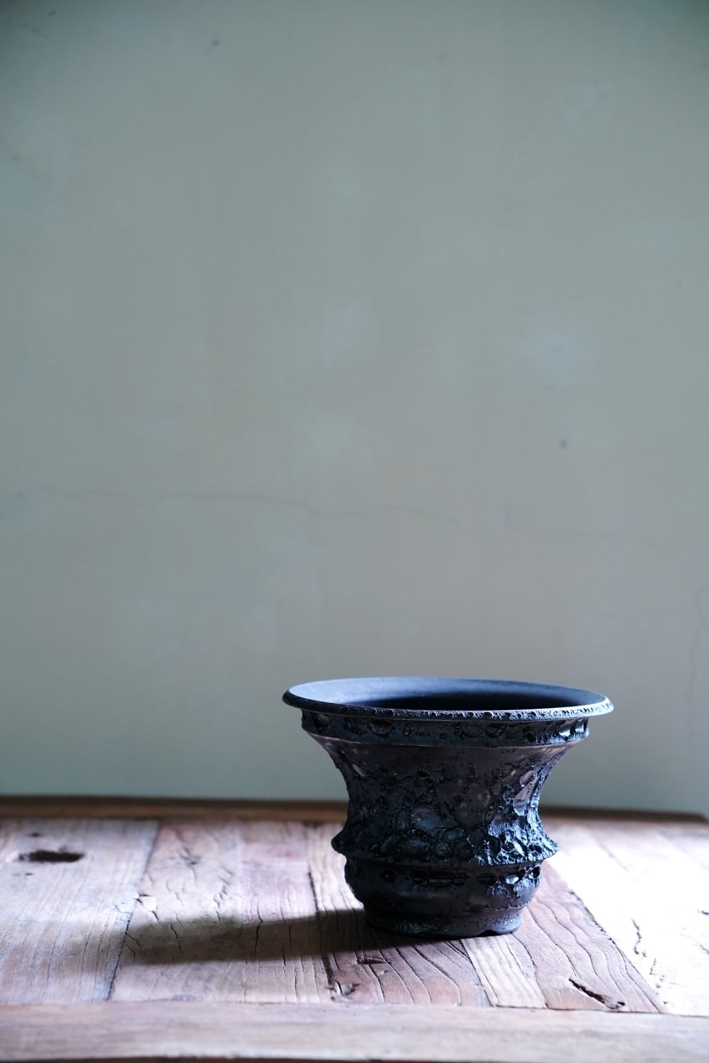 カタチ製作所 Mederu pot ドリッパー Low Crater Black ドリッパー | katachiseisakujyo