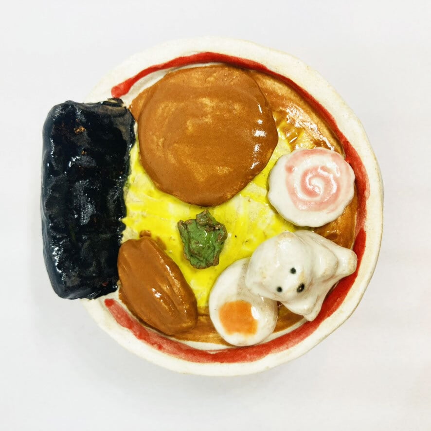 しろくまトッピングラーメン/ すずきたまみ / 陶芸作品