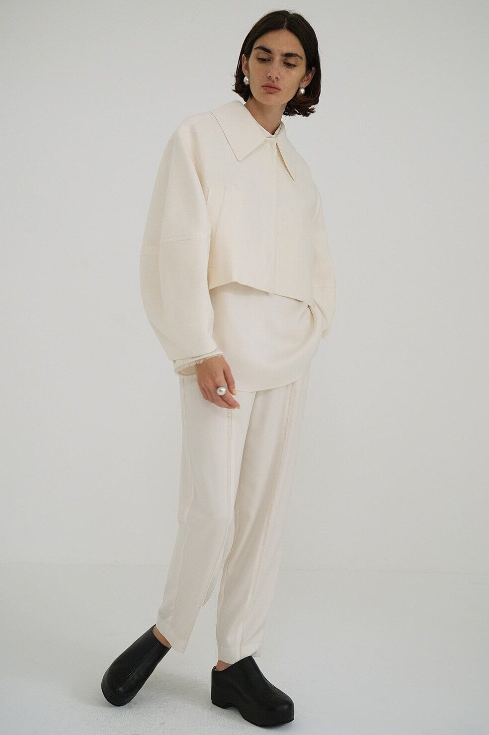 CLANE COCOON SLEEVE SHORT JACKET | FLICKA ASHIYA