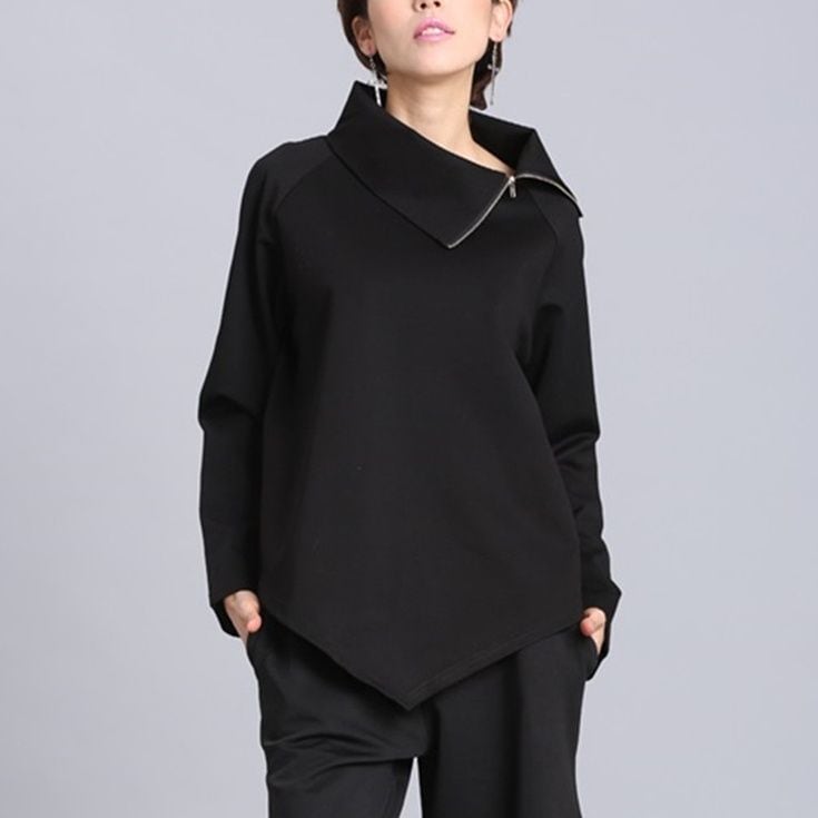 ASYMMETRIC HIGH NECK ZIPPER LONG SLEEVE TOP M-18200