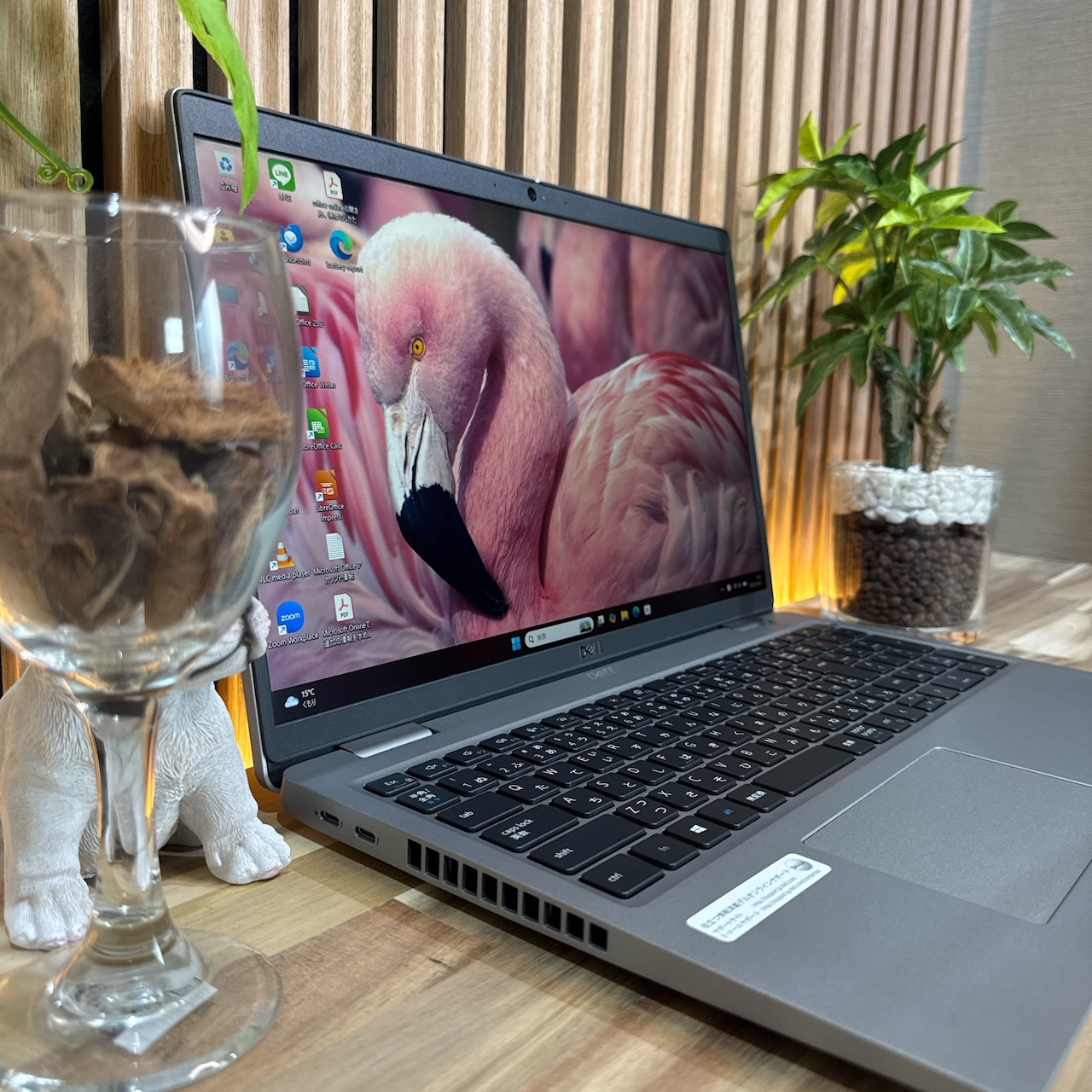 \ 公式ショップ限定価格❣️/ 高性能《LTEモデル》DELL Precision 3560 最高峰i7 メモリ16GB SSD512GB ノートパソコン 安心サポート&3ヶ月保証付き