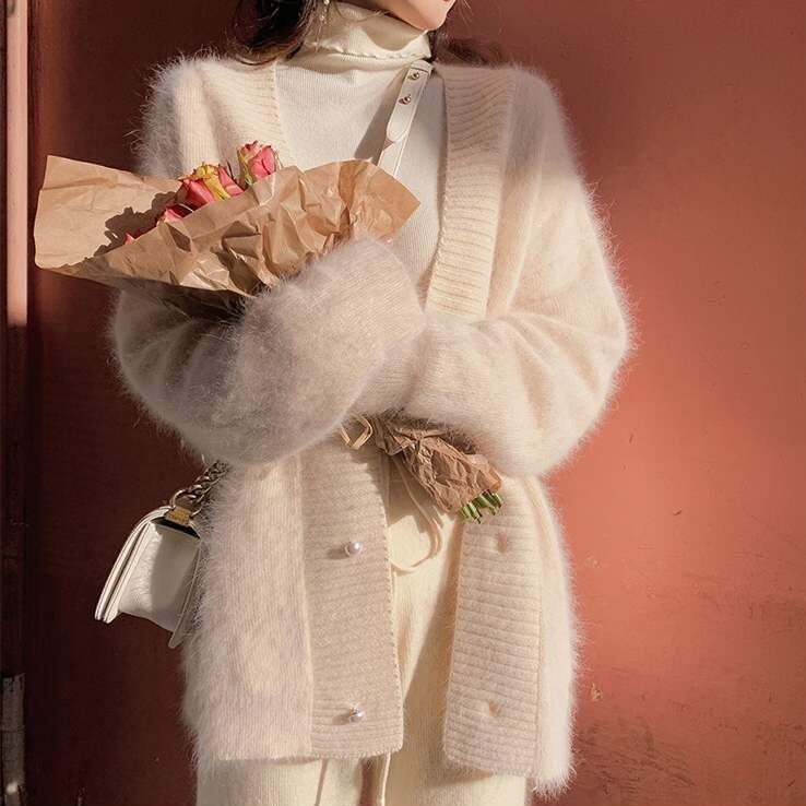 ふんわりパールボタンカーディガン ZV10923