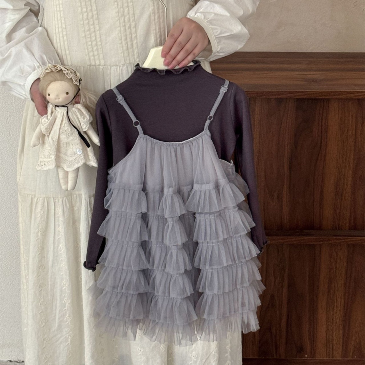 秋レイヤードチュールワンピース