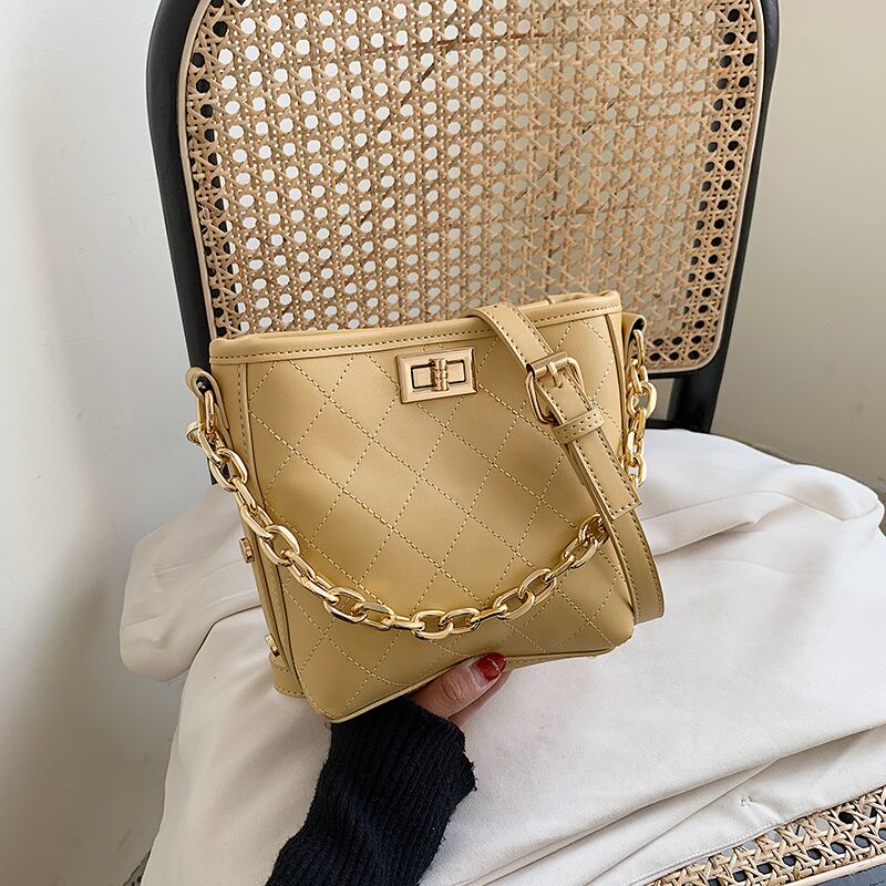 ネット赤い小さなバッグ女性2020夏の新しいバージョンのチェーンメッセンジャーバッグファッション野生のハンドバッグショルダーバケットバッグ Tiancai_Wing_Bag6219065