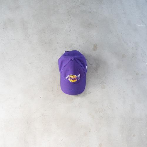 "L.A. LAKERS" used Logo cap