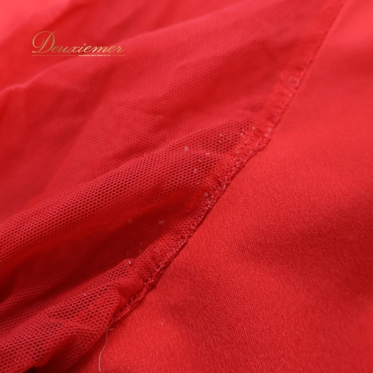 社交ダンス 衣装 レオタード チャコット Chacott レッド系 トップス 赤 長袖 透け感 レース レッスン 練習 鮮やか 日本製 上品 ストレッチ 伸縮