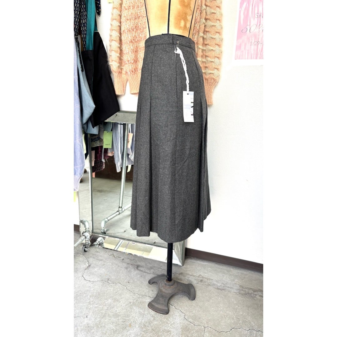 BURBERRY バーバリー スカート プリーツスカート 150㎝　グレー BURBERRY / pleats skirt バーバリー ウール プリーツスカート グレー
