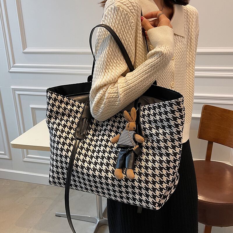 カジュアルショルダーバッグオータムウィンター 秋物 冬物 トートバッグ Tiancai_Wing_Bag99698925819