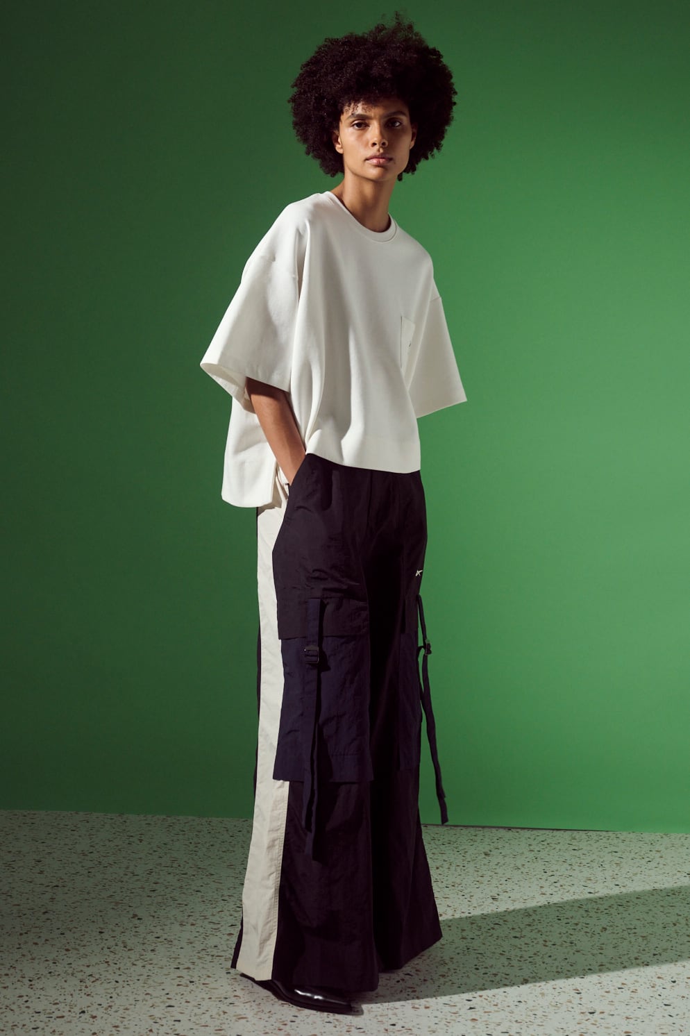 着せ替え服・アウトフィット Yuko.O Reebok x UJOH / Wide Flare Cargo PNT / ナイロンタフタ / U732-P06