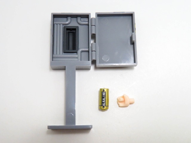 【406b】 ミス・モノクローム  小物パーツ 乾電池と電池BOX　ねんどろいど