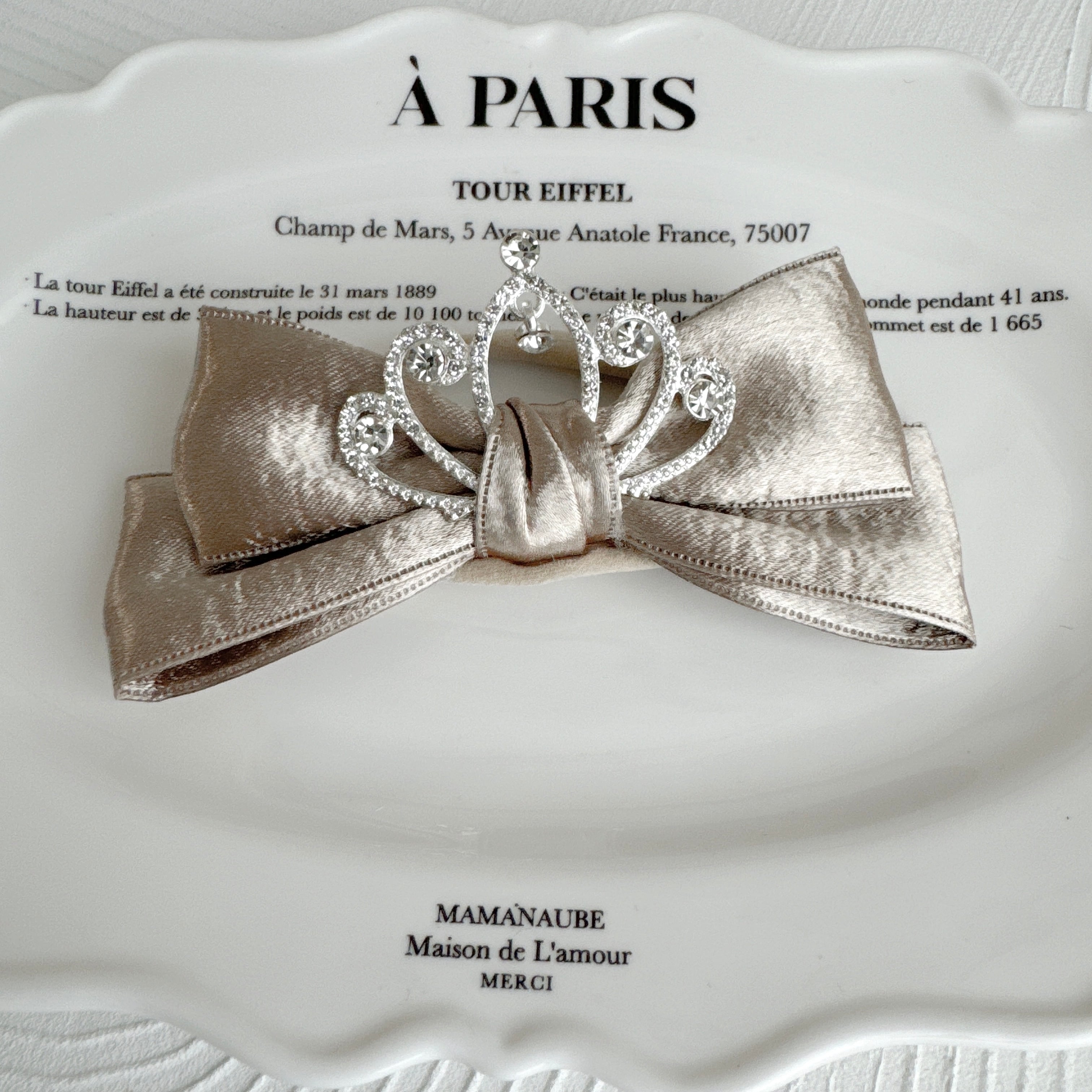 クラウン付きのキラキラおリボンヘアバンド