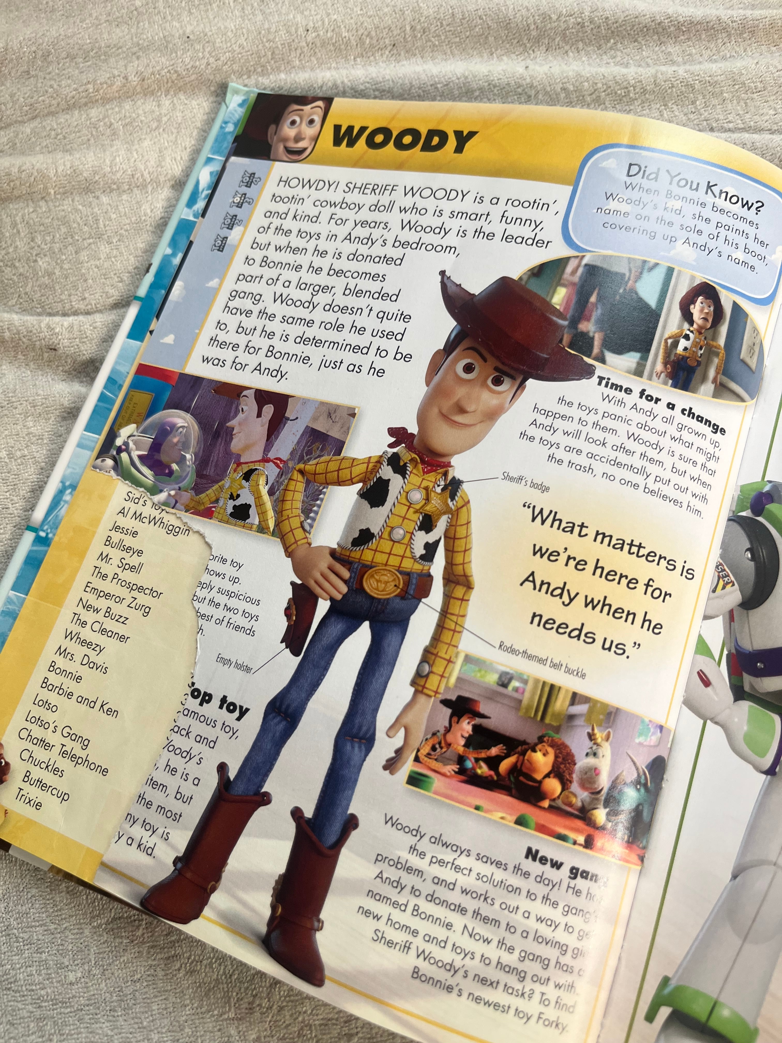 ピクサーのキャラクター図鑑 Disney Pixar Character Encyclopedia