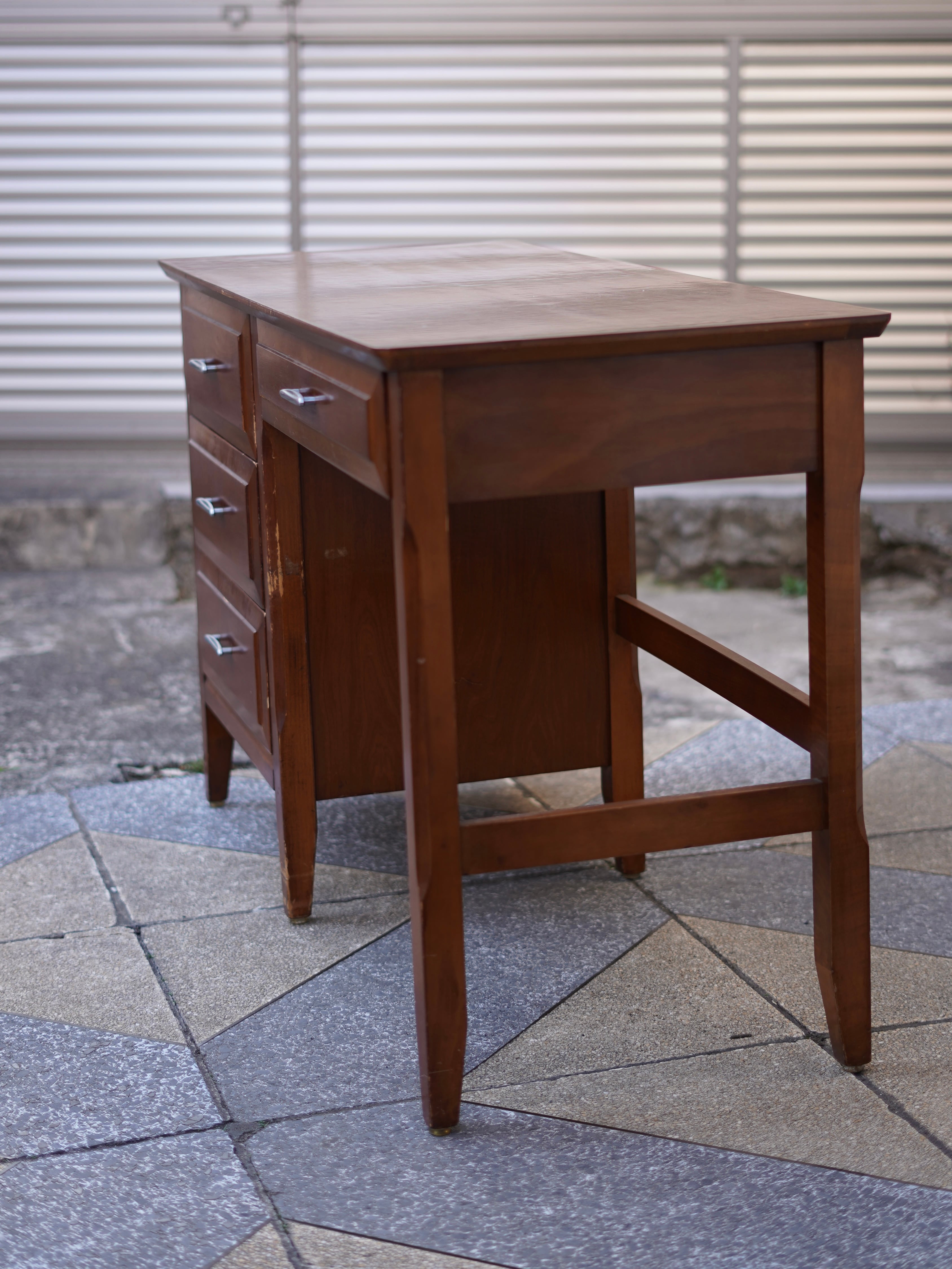 B.P.John Furniture vintage 片袖デスク 1967年製 | トリノス-torinoth