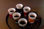 持ち運びができるコーヒーホルダー（ストラップ付き）　　コーヒースリーブ　コーヒーカップホルダー　カップスリーブ　カップホルダー