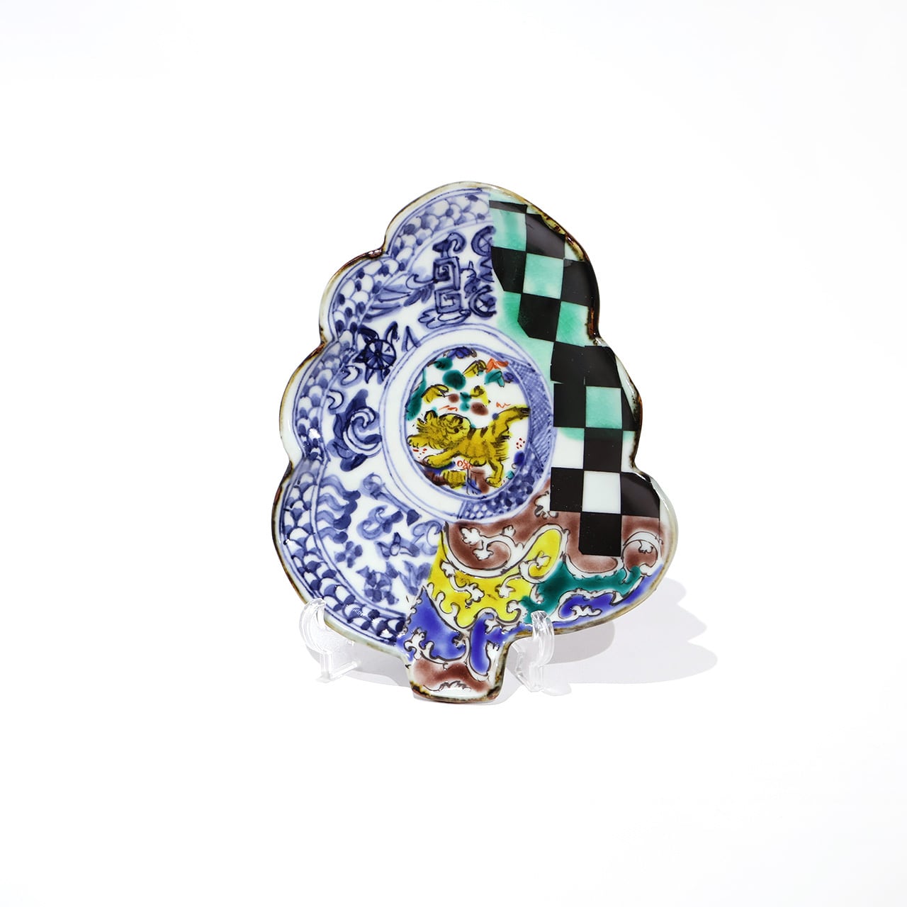 田辺京子 ネコ科にまつわる七寸皿 | KOGEI Art Gallery 銀座の金沢