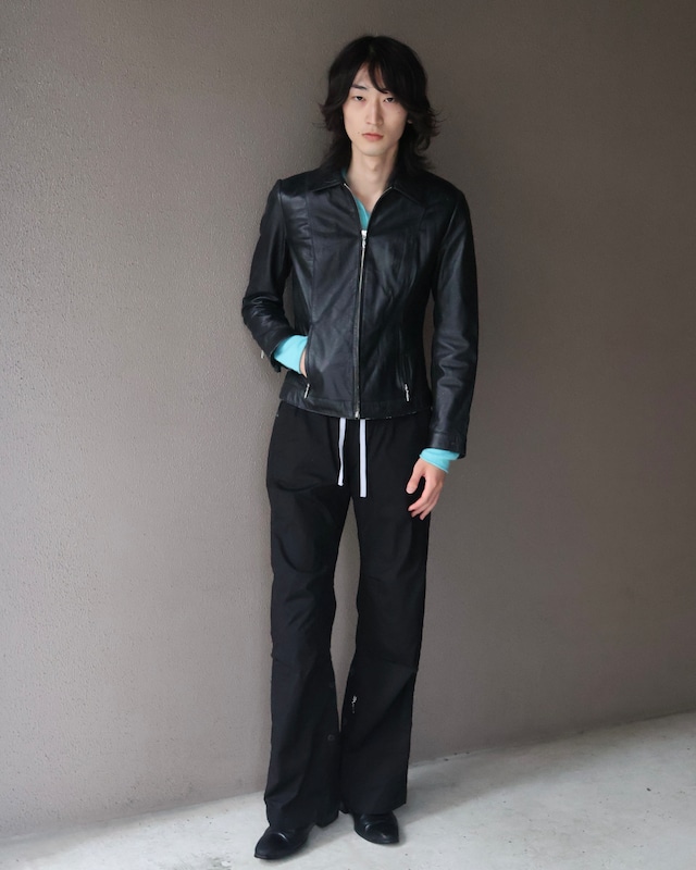 Short length leather zip blouson