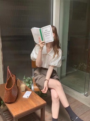 パフスリーブ半袖ブラウス　AJ2205-719