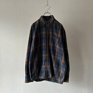 -Cabela's- 90's check heavy flannel shirt