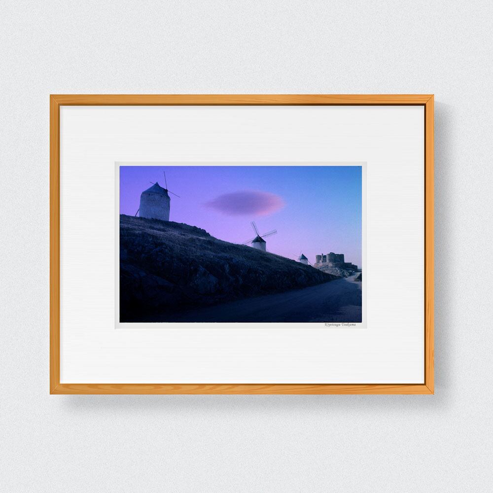 シエスタの夢 #022 Consuegra ■額縁サイズ(太子)378㎜×288㎜