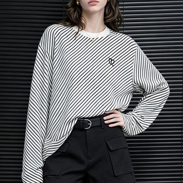 Diagonal stripe long tee　V3124