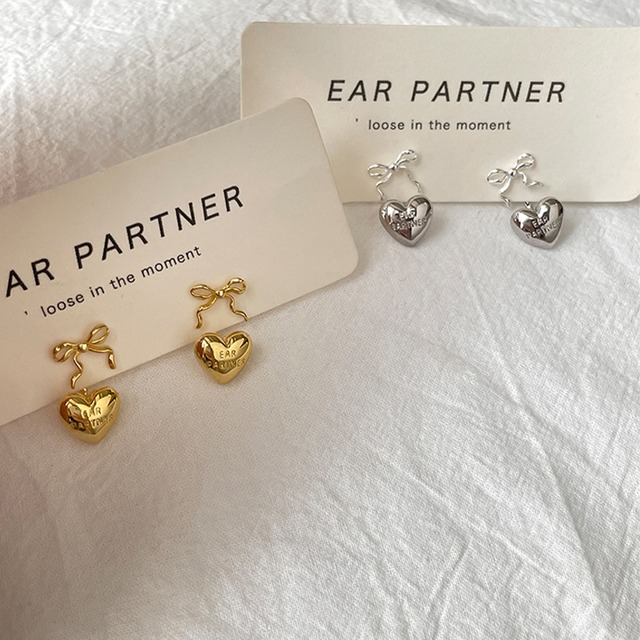 erbanシルバー愛心リボンピアス・イヤリング