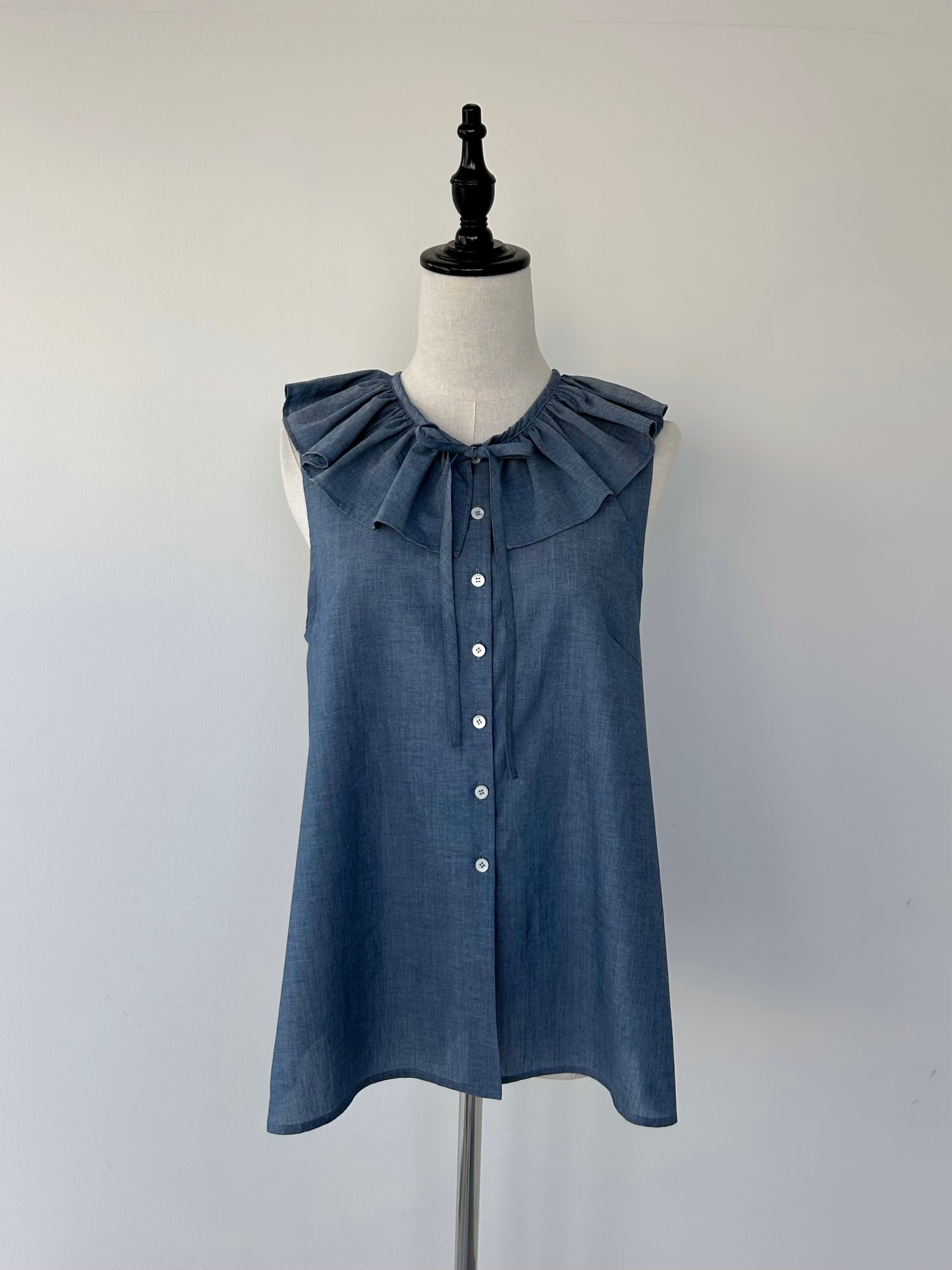 Bilitis dix-sept ans Big Collar Tops | KOKO