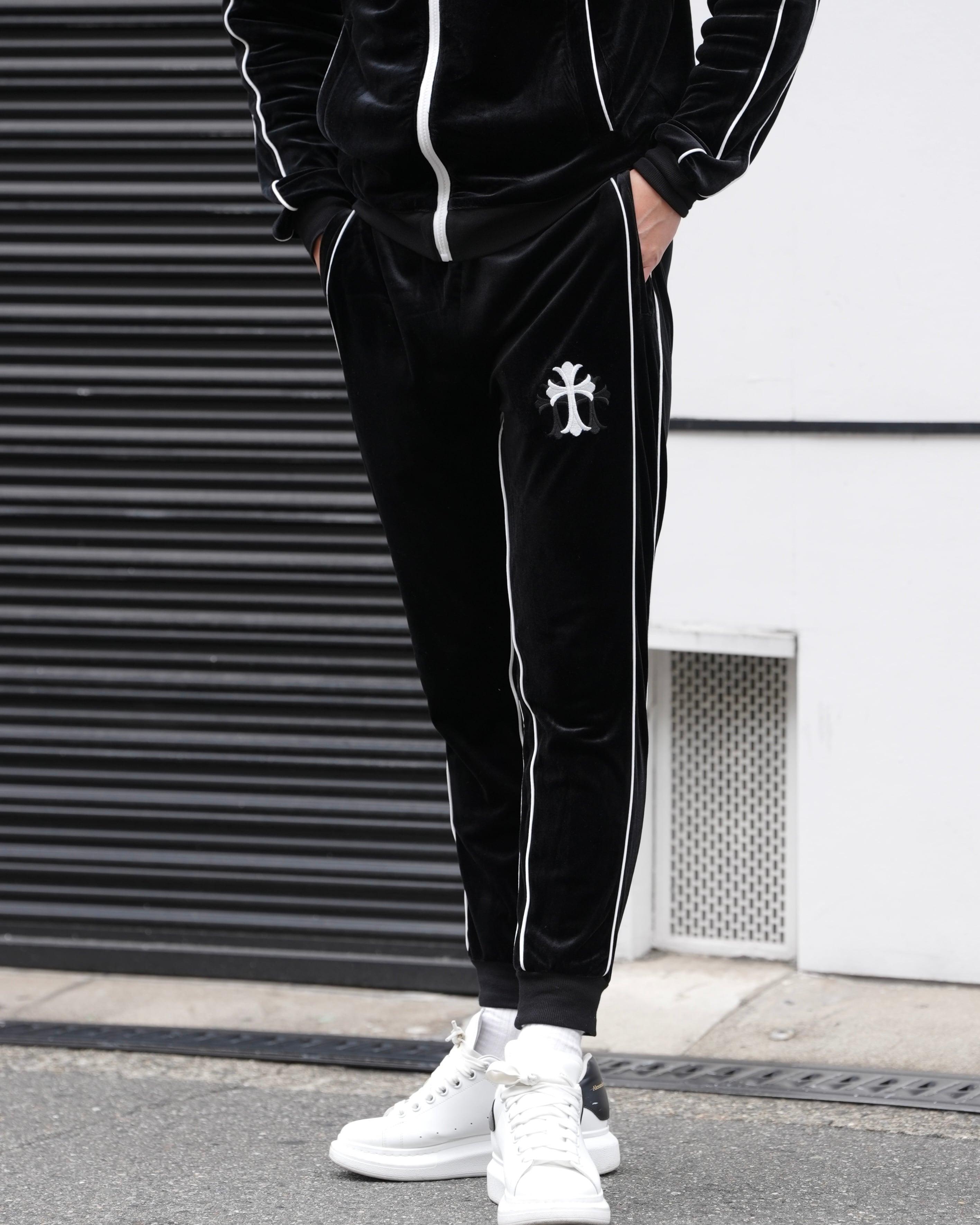 CROSS ZIP SWEAT PANTS BLACK【BB25018】 | BELINDA OFFICIAL