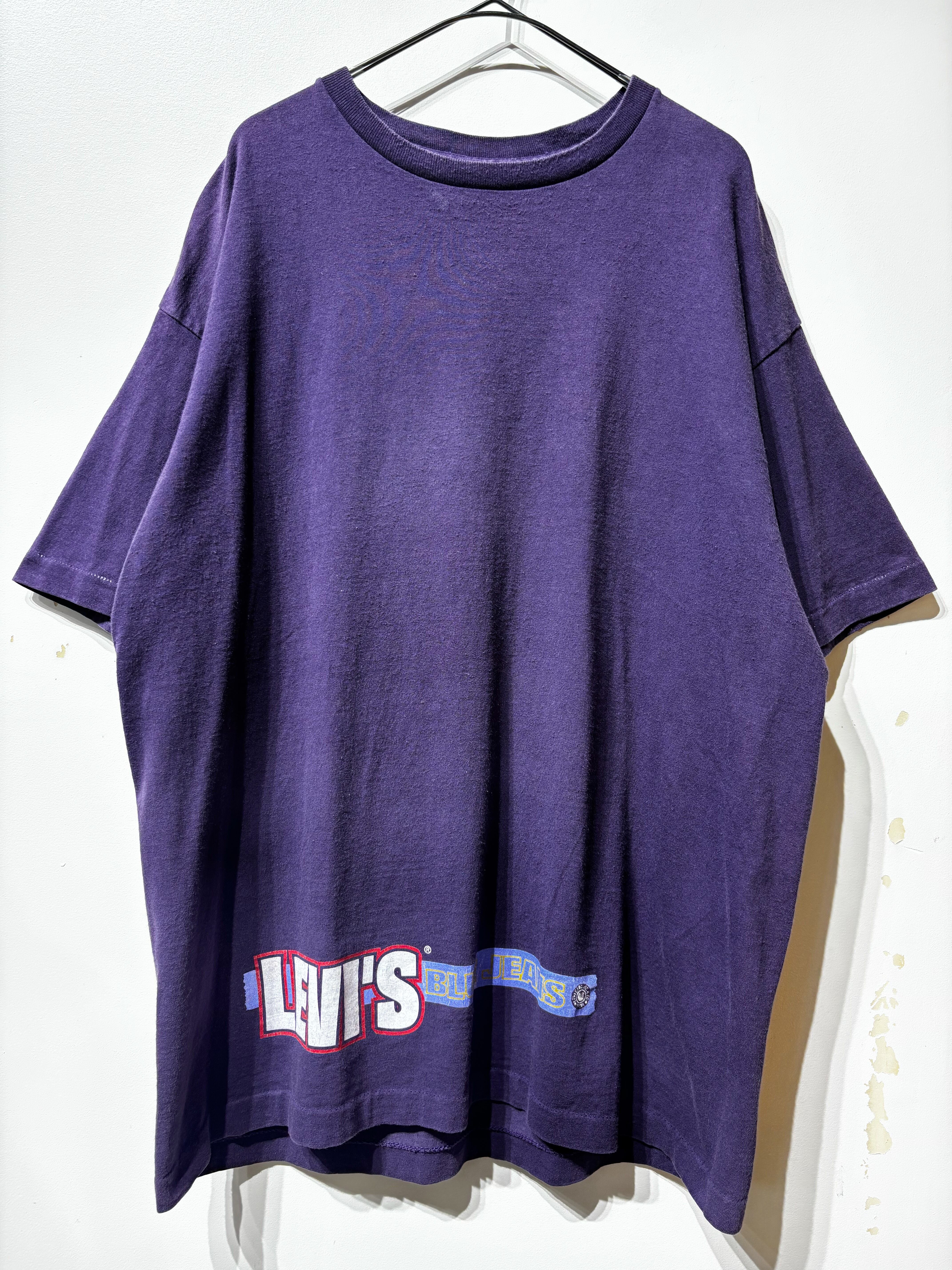 (CS2328)90’s Levi’s graphic print T-shirt made in USA