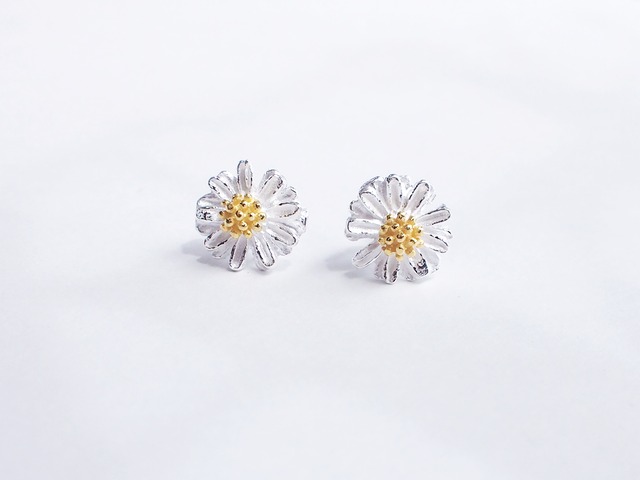 マーガレット スタッドピアス【SV925】