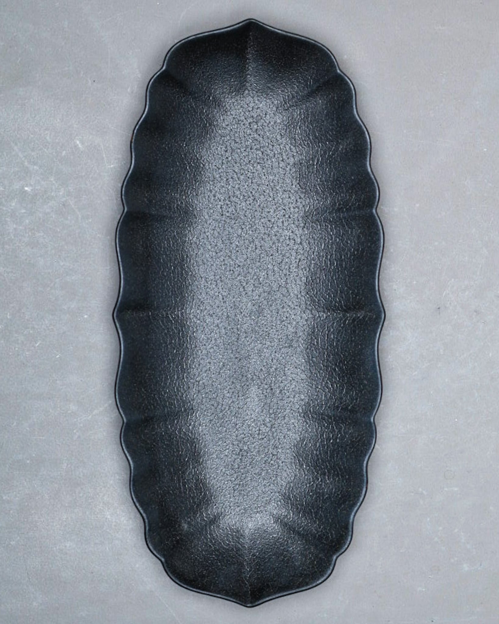 G-E-N lotus oval plate LONG -kawa-