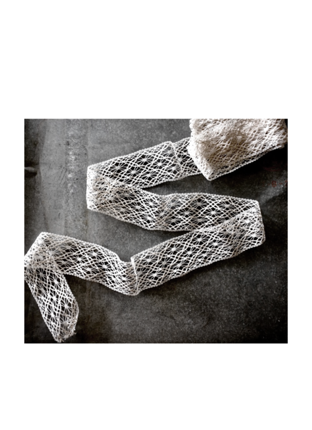 1900s フランス 8cリネン 蜘蛛の巣とアンティークレース br38mn