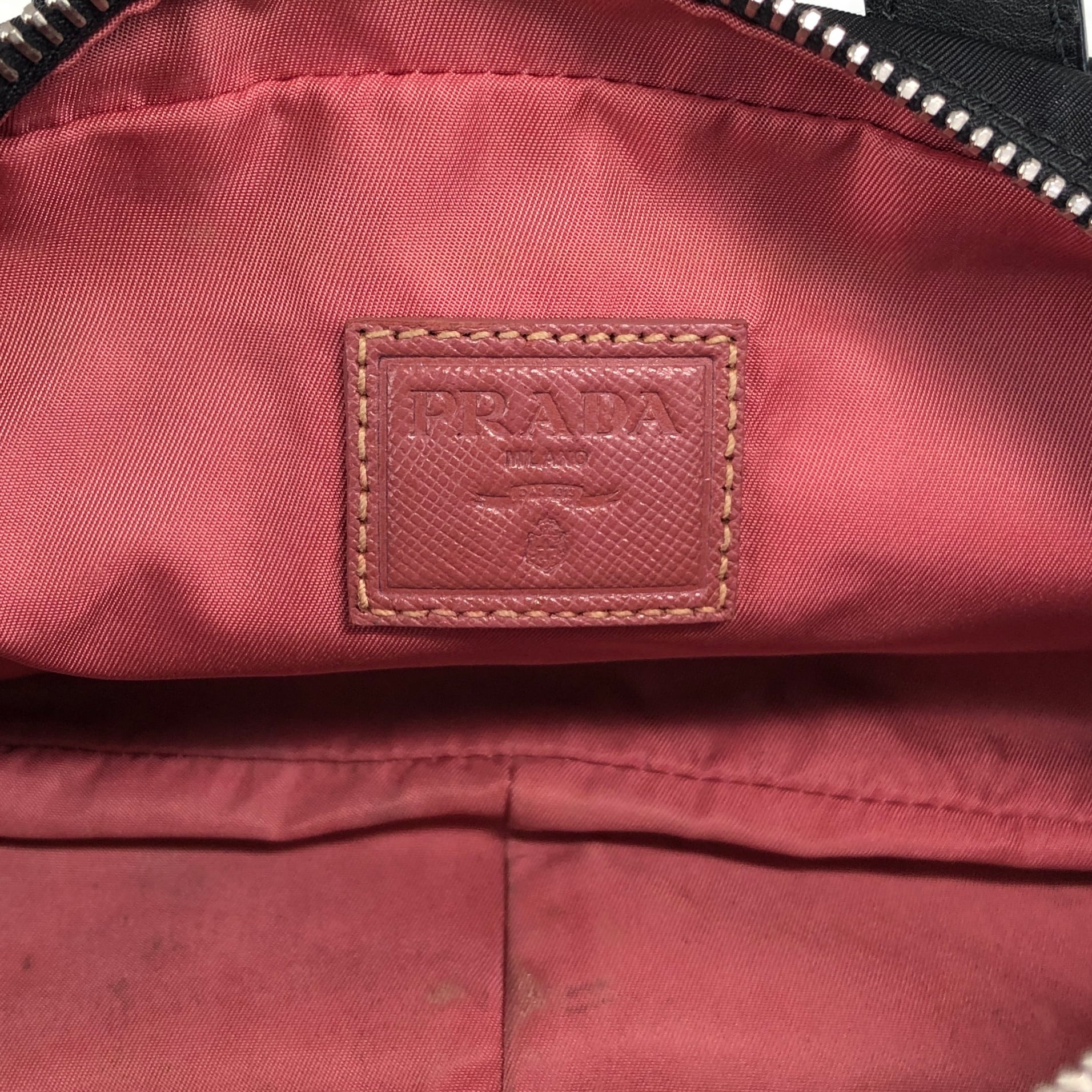 PRADA プラダ ハンドバッグ ブラック ロゴ ナイロン ミニバッグ
