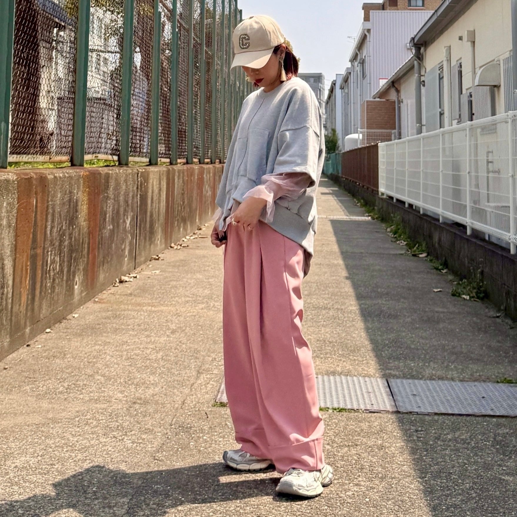 カラータックワイドパンツ 211J508 | TRANOI.offical STORE
