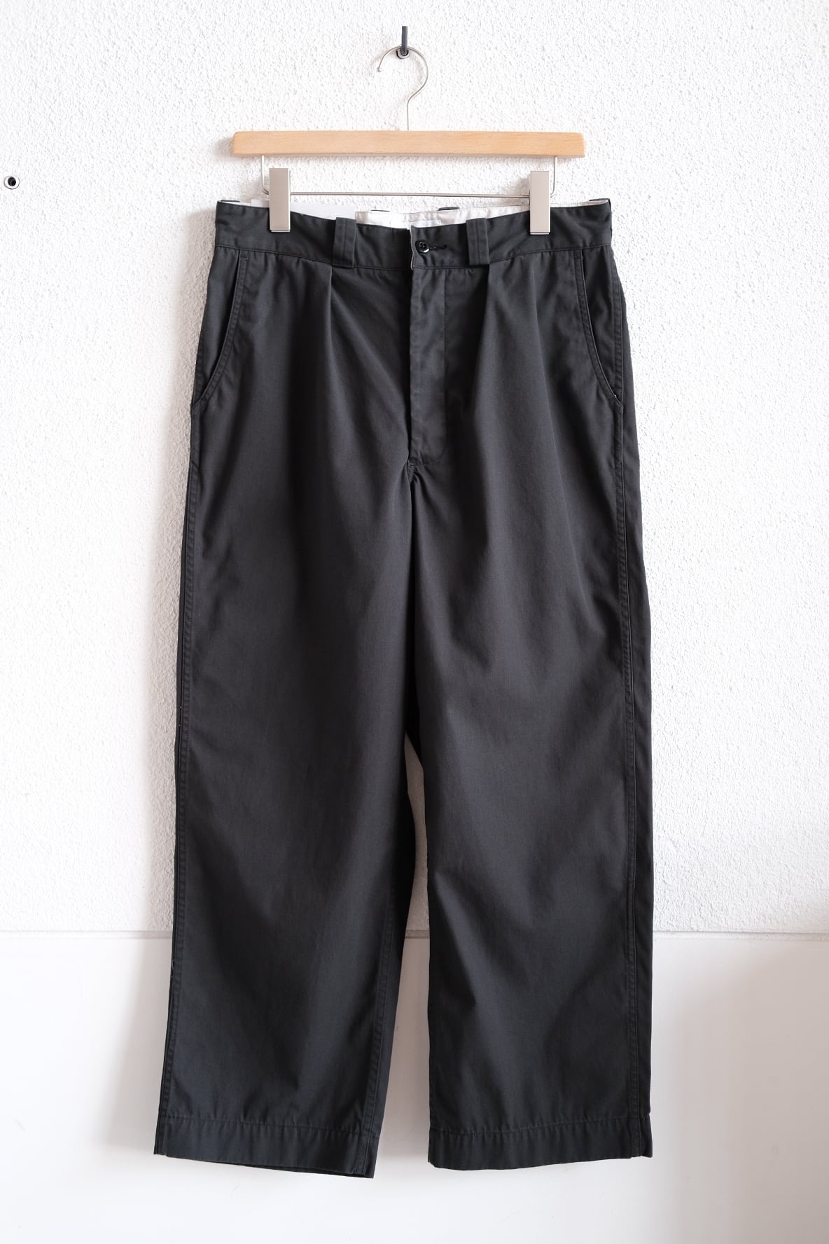ENDS and MEANS＜エンズアンドミーンズ＞Army chino | Inhigh