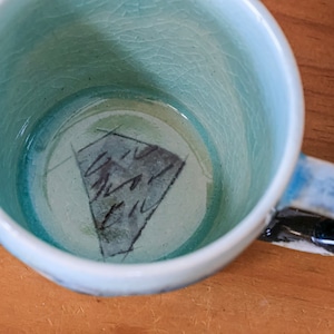 線刻マグカップ「青釉」
