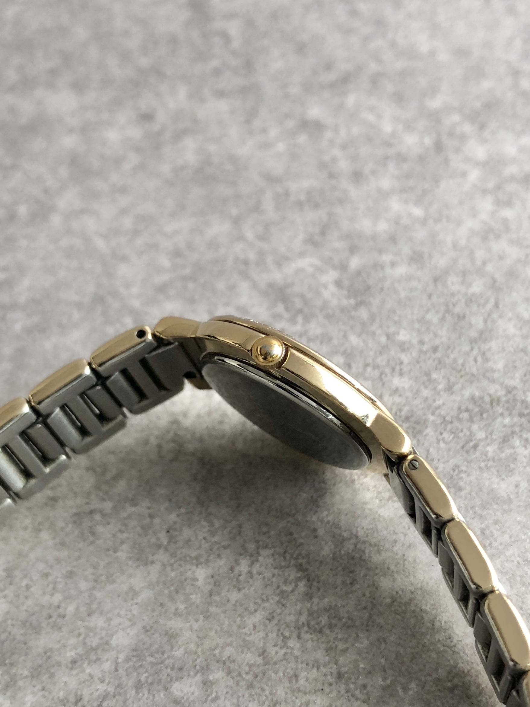 Yves Saint Laurent イヴ・サンローラン 腕時計 ゴールド×シルバー YSL