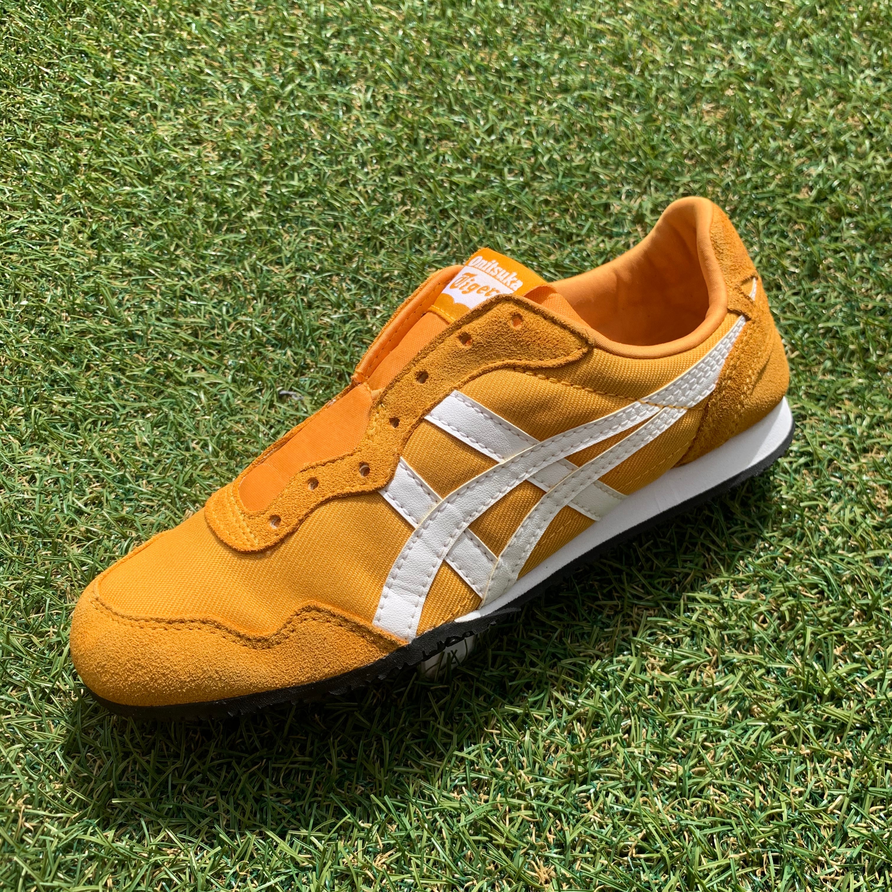 onitsuka tiger SERRANO SLIP-ON オニツカタイガー セラーノ