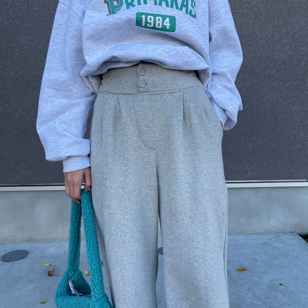 タックプレス裏起毛スウェットpt／gray