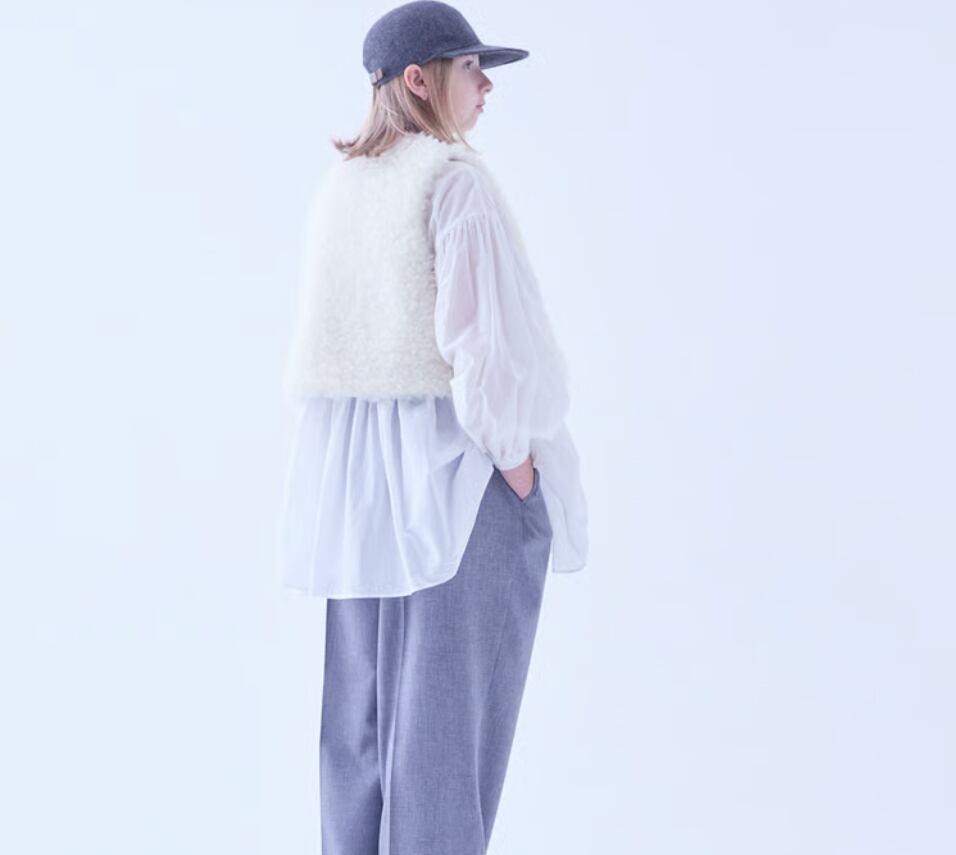 cotton volume gather blouse ホワイト cotton volume gather blouse ホワイト Cotton Gather Blouse - White