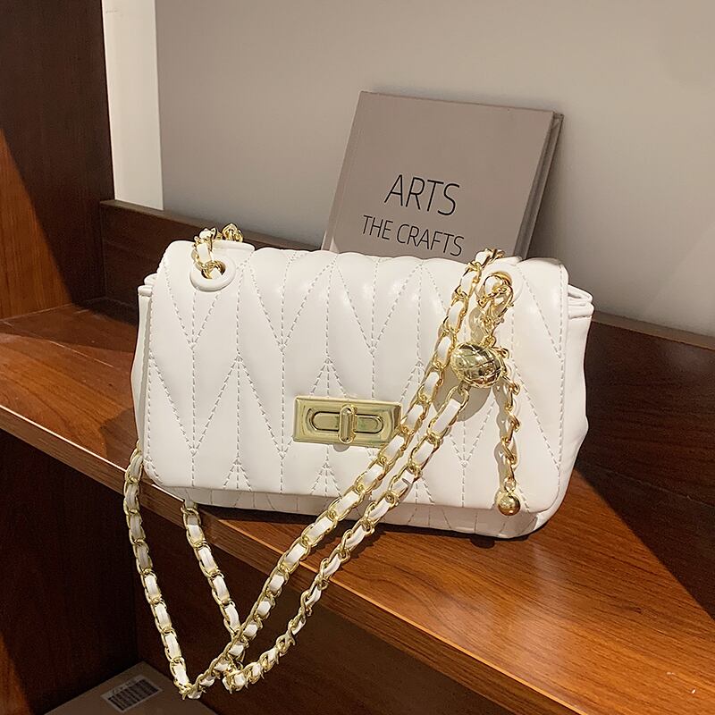 チェーン サマースタイルワンショルダー 夏物 メッセンジャーバッグ Tiancai_Wing_Bag34781667277