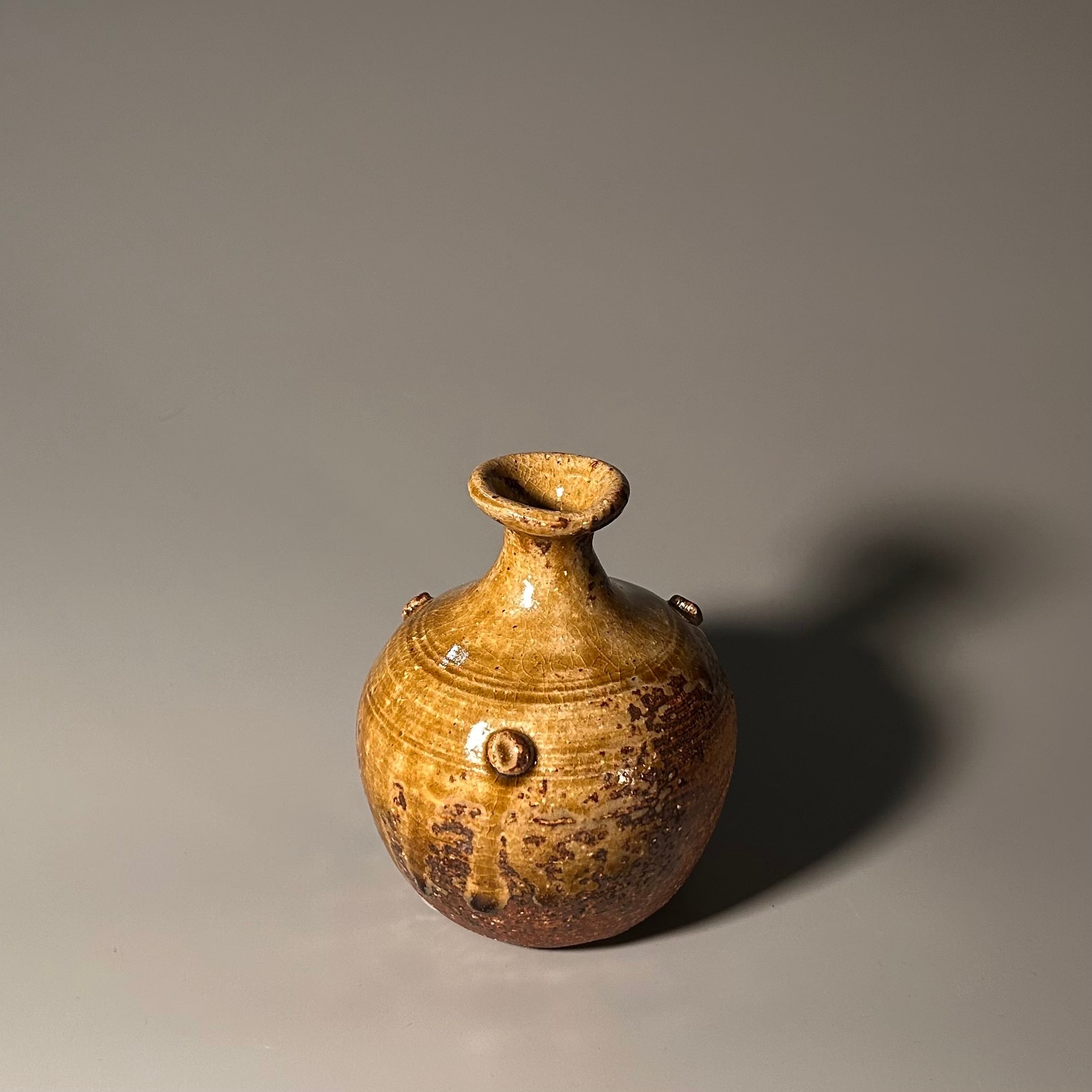 【備前焼 徳利①】Bizen ware sake bottle ( 送料無料！) 備前徳利 Bizen Sake Vessel | 備前焼 金重潤平