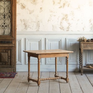 デスク/テーブル/アンティーク/アンティークテーブル/ディスプレイ/空間装飾/ディスプレイ/1850年代/イギリス家具/机