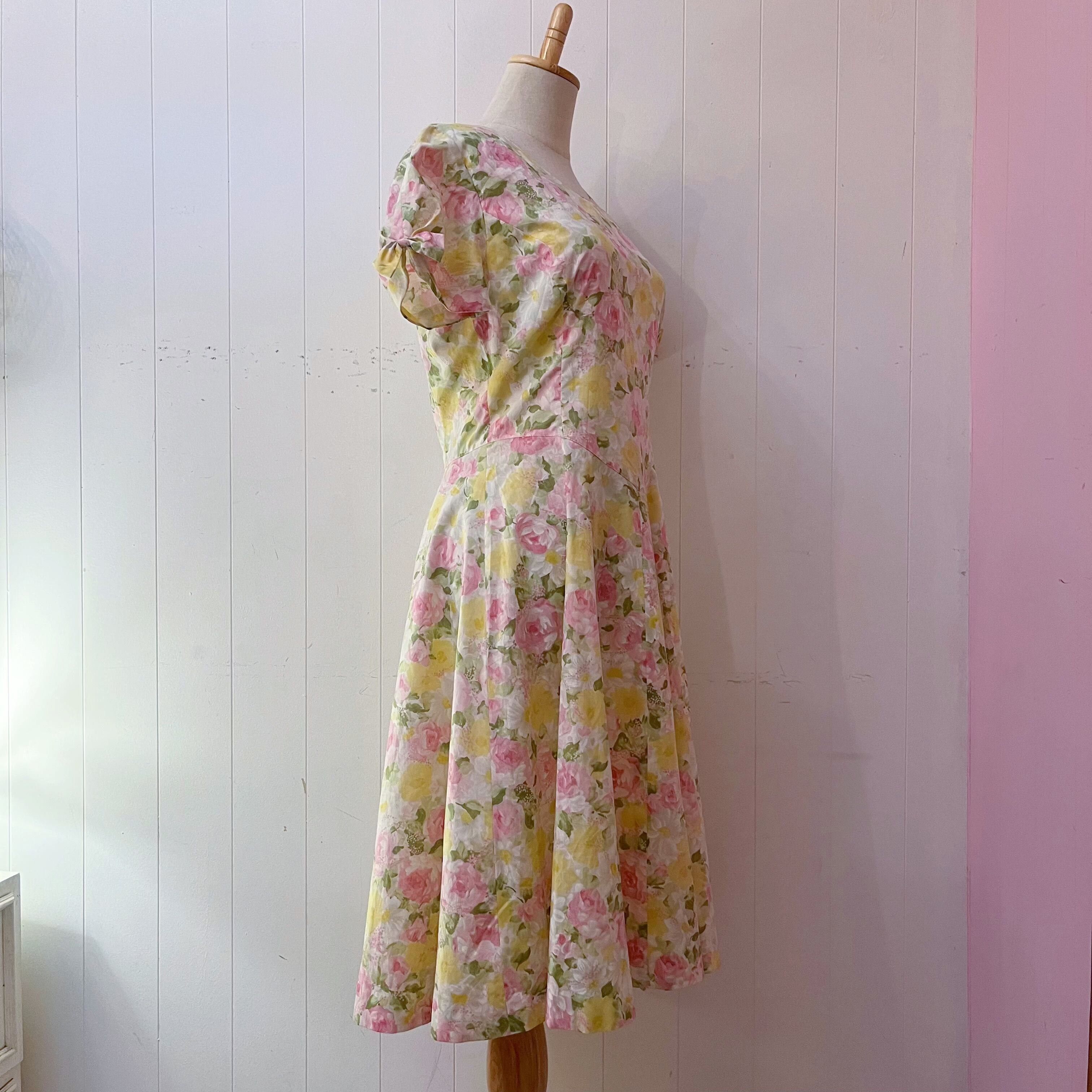 yellow pink flower ribbon sleeve one-piece
