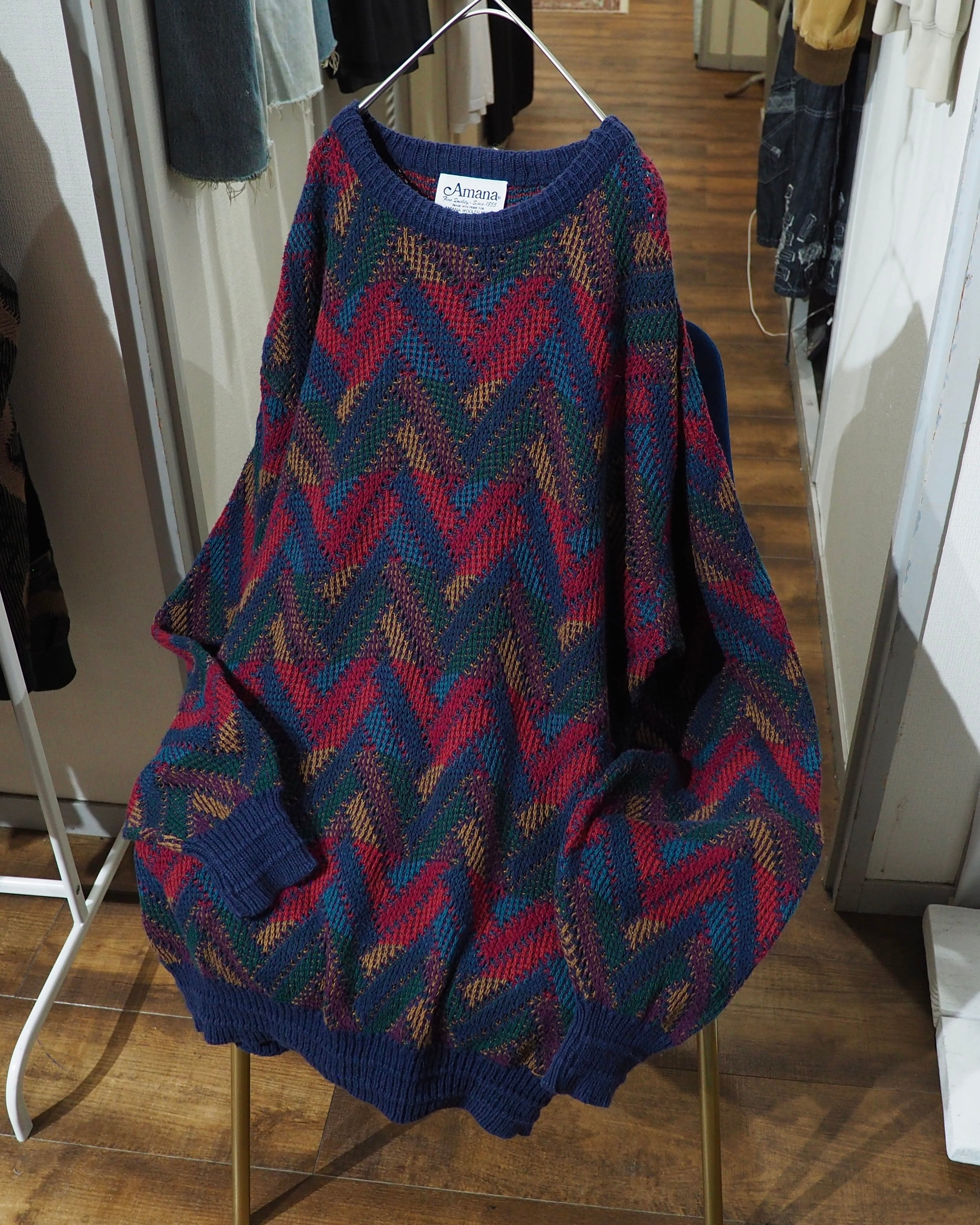 1980 - 90s ” Made in USA - Amana ” Zigzag Weaving Vintage Loose Knit