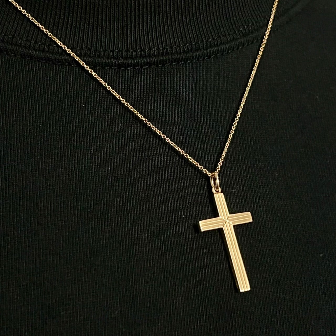 VINTAGE TIFFANY & CO. 14K Gold Engine Turned Cross Pendant