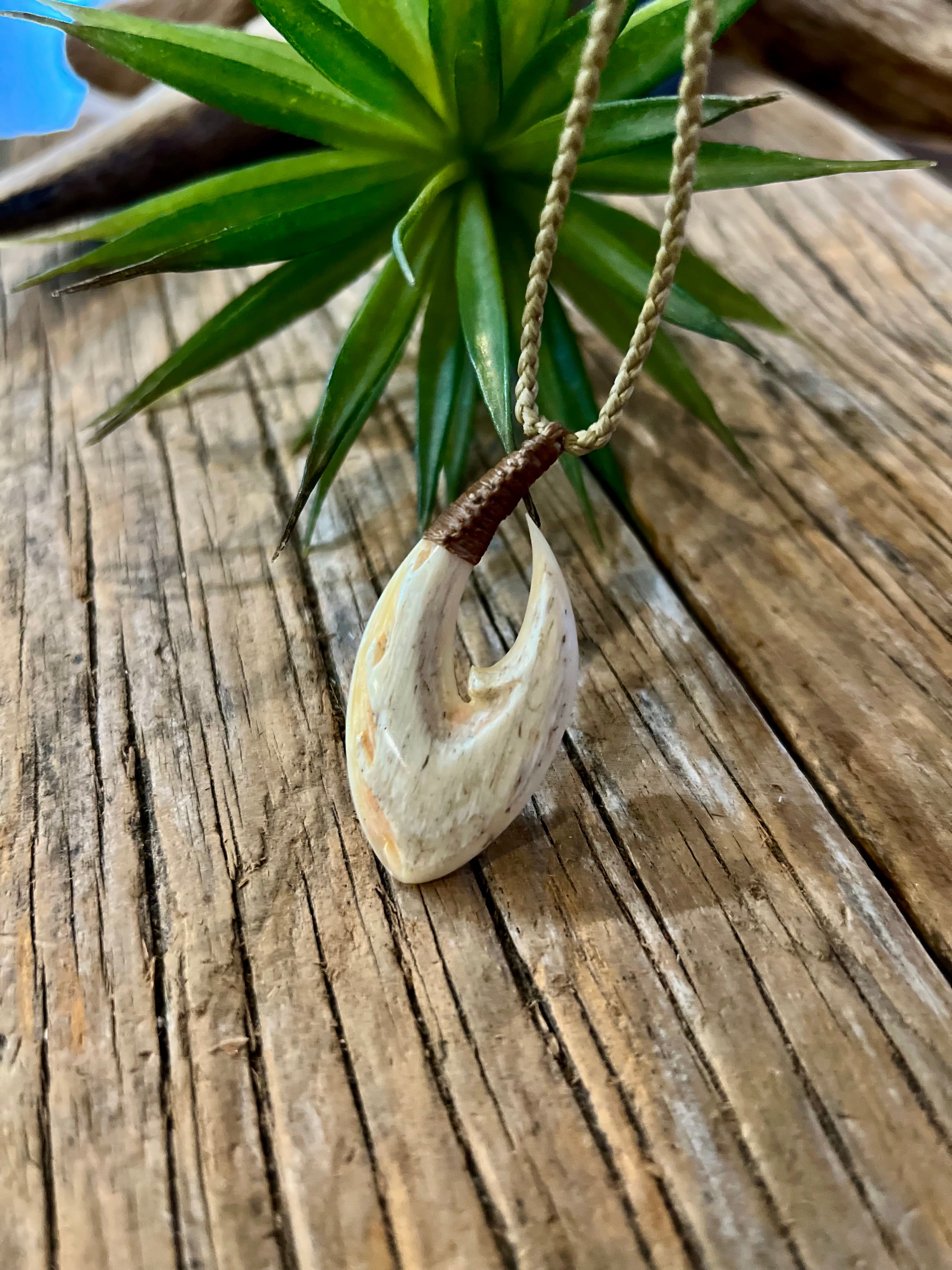 K'z bone ネックレス 鯨顎骨 カズボーン Kz'bone