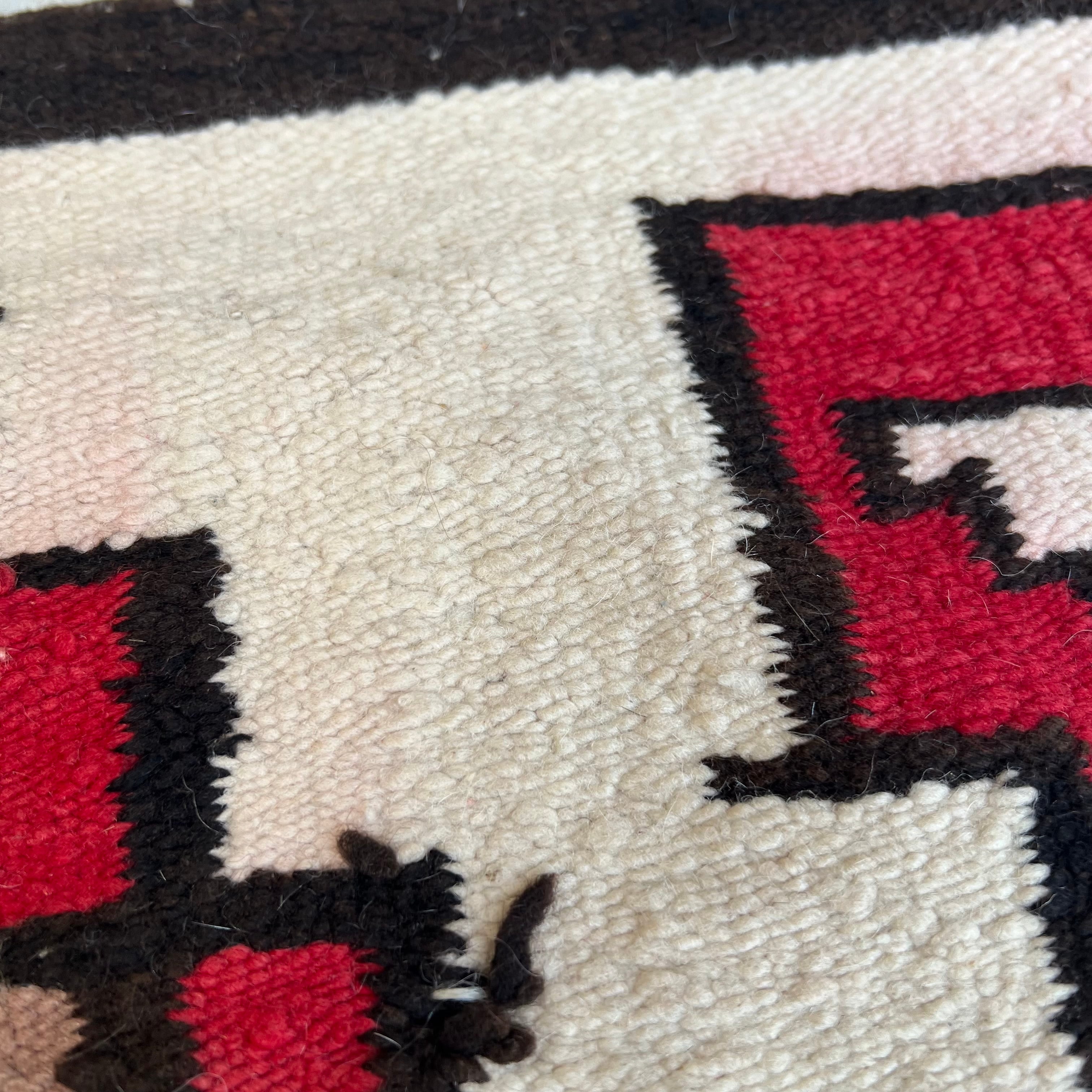 NAVAJO RUG | BUFF STOCK YARD